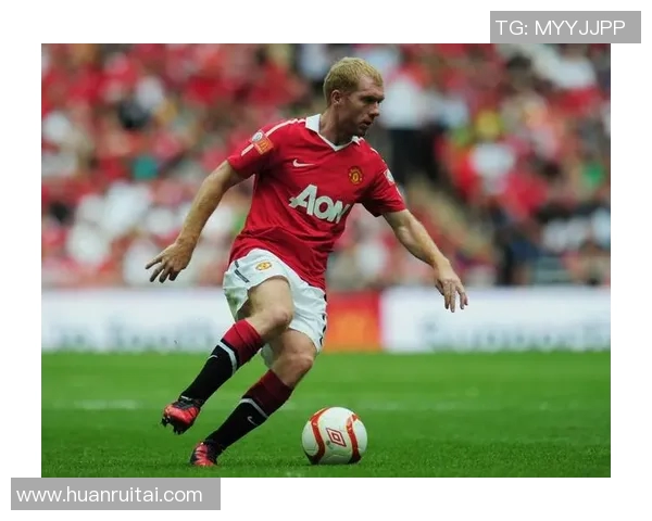 足球明星挂布竖版展示让你近距离感受球场魅力与激情