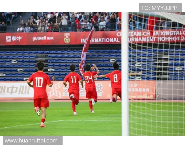 足球明星与球迷之间的情感纽带与支持力量探讨 足球明星与球迷之间的情感纽带与支持力量探讨